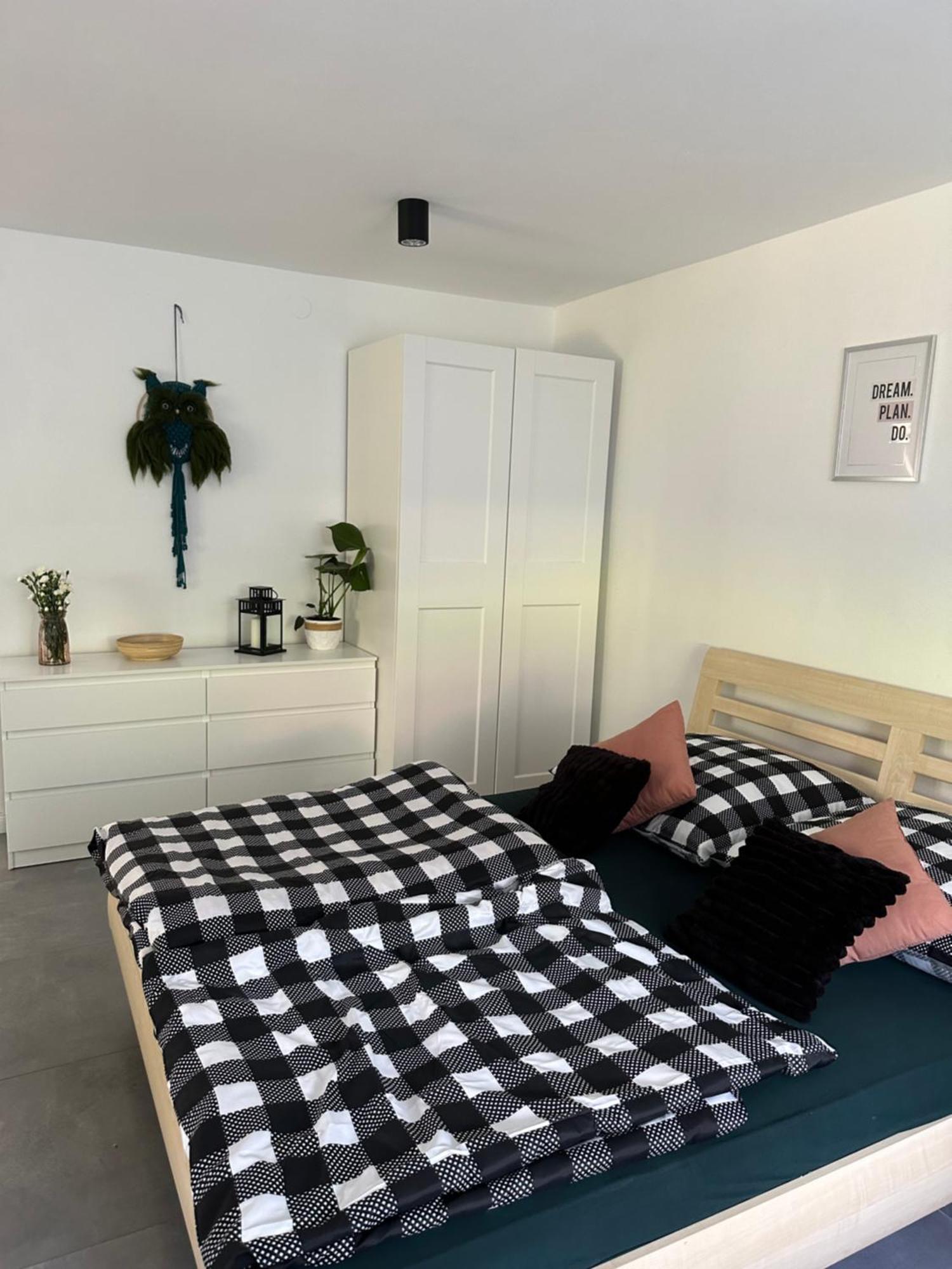 Mr. Sowa Sokolec Appartement Ludwikowice Kłodzkie Buitenkant foto